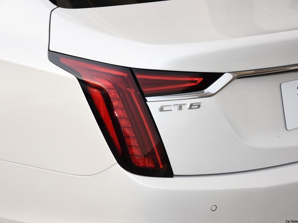 19-20 Cadillac CT6 Rear Taillight Lens Red Cover