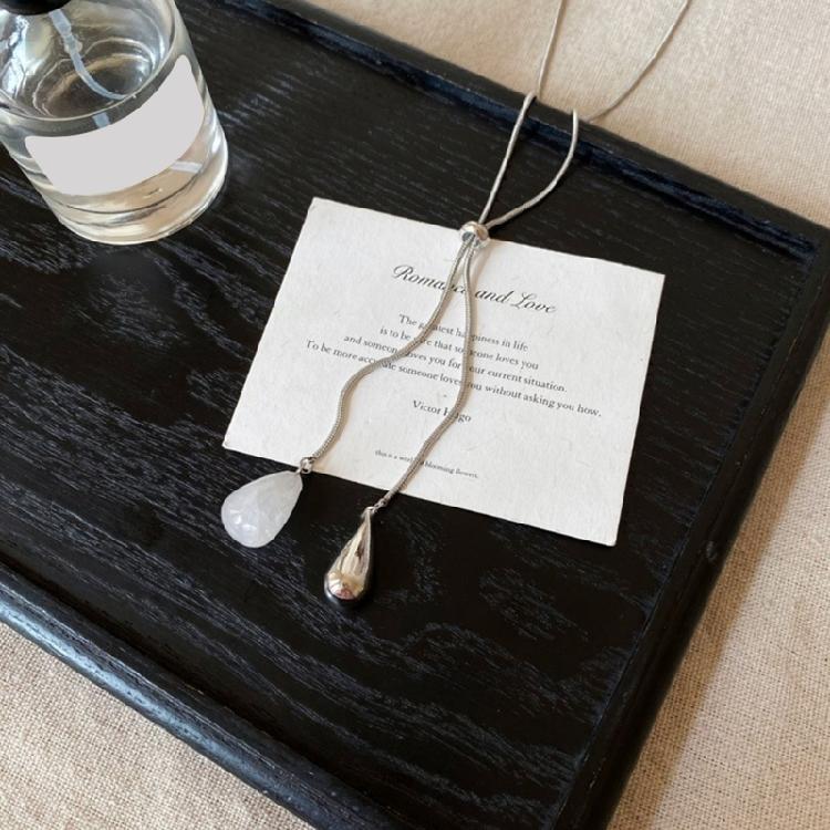 Alloy Teardrop Pendant Necklace Sophisticated Long Sweater Chain With Adjustable Length Fashion Accessory