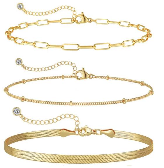 Delicate Adjustable Gold-plated Bracelet for Women, Set of 3