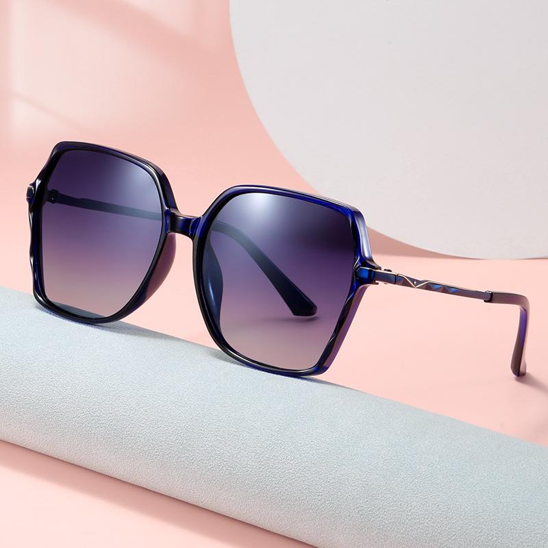 Attractive Glasses Women's Fashion Square Oversized Sunglasses For Vintage Big Frame Uv Protection Sun Glasses Shades Classic Uv400 Eyewear