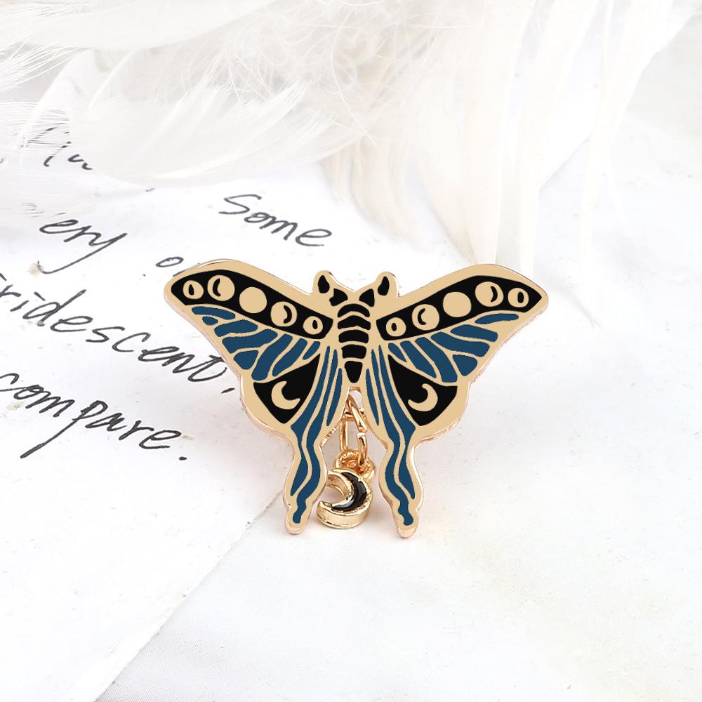 Colorful Butterfly Brooch: Exquisite Metal Pin for Clothes, Bags, and Corsage Accessories