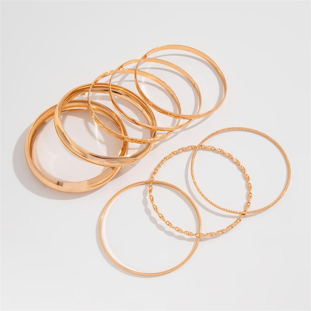 8PCS Chunky Gold Bangle Bracelets Trendy Wide Chunky Cuff Bangles Bracelets Gold Stackable Bracelets Jewelry for Women