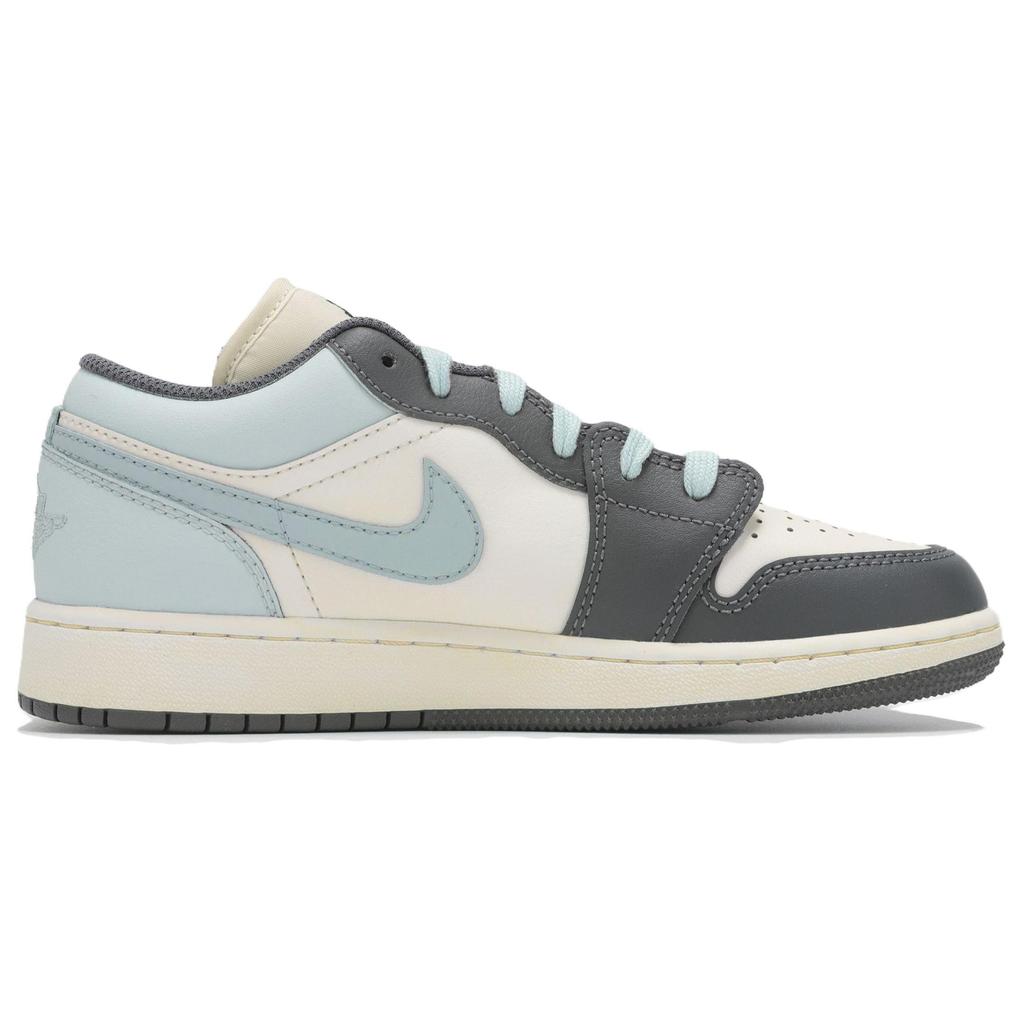 Jordan Air Jordan 1 Low top Vintage Basketball Shoes Unisex Sky Blue 553560-152(Team24-)
