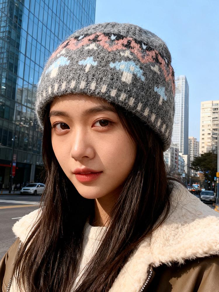 New Women Men Knitted Beanie Floral Hats Winter Vintage Fashion Commute Headwear Warm Soft Cozy Cold Weather Knit Cap Casual