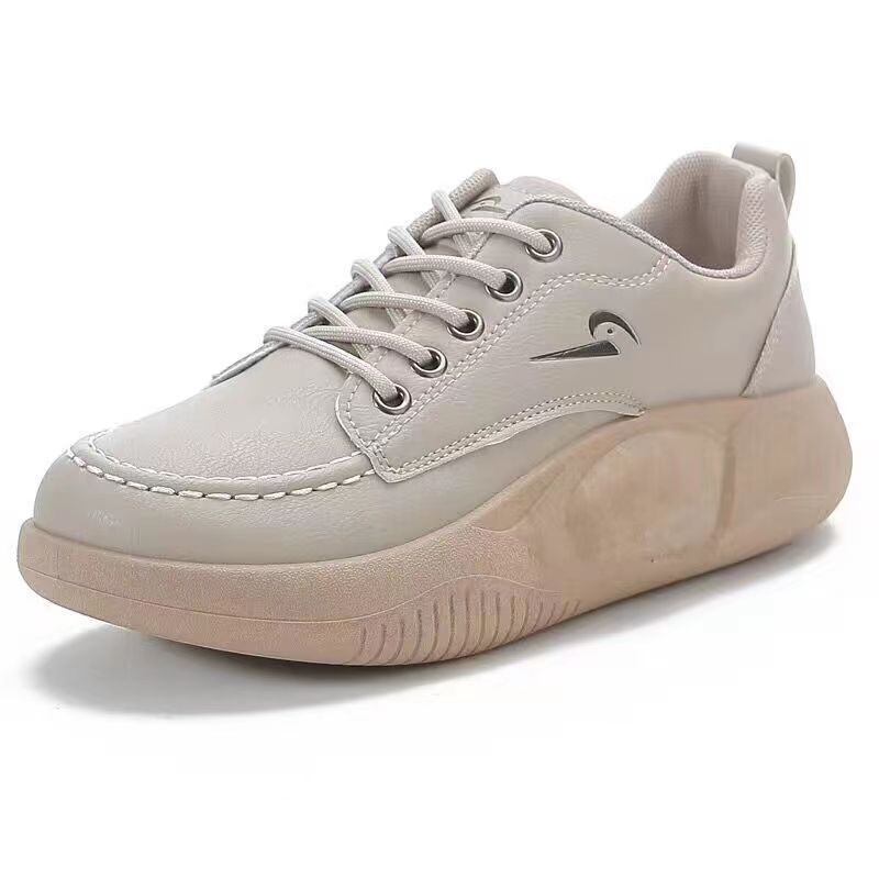 Platform dad shoes autumn and winter new leather waterproof lightweight soft sole non-slip casual sports shoes