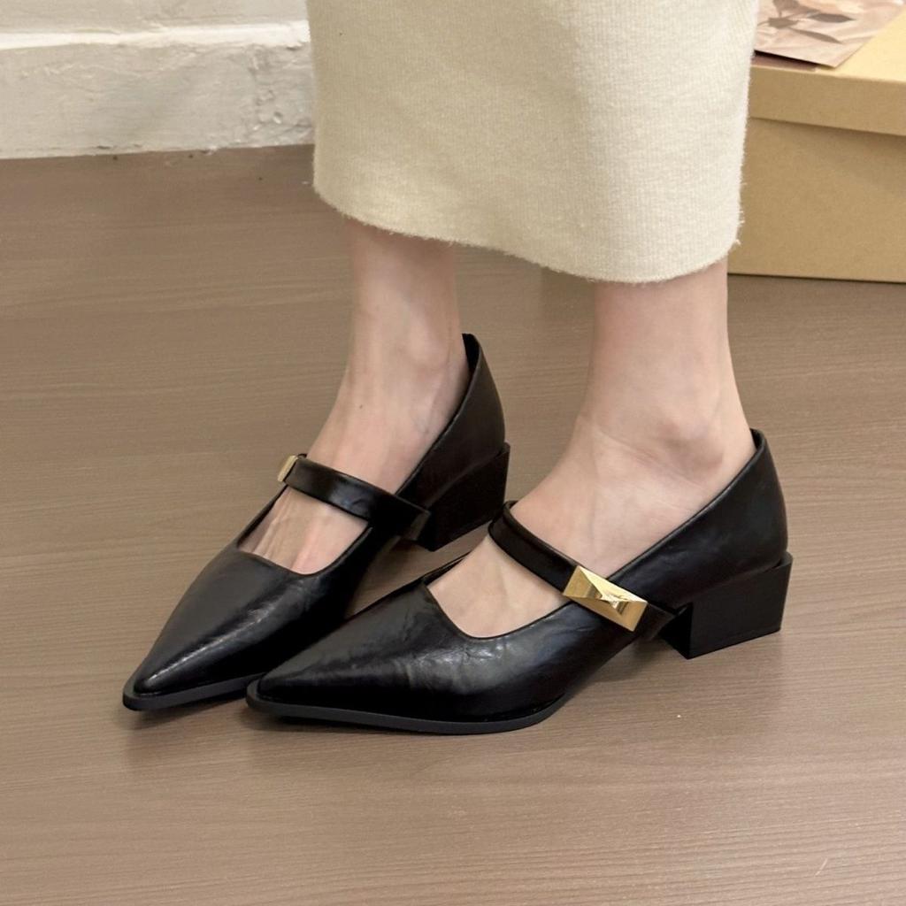 Internet celebrity explosion shallow mouth high heels are not tired feet buckle thick heel single shoes pointed temperament Mary Jane shoes