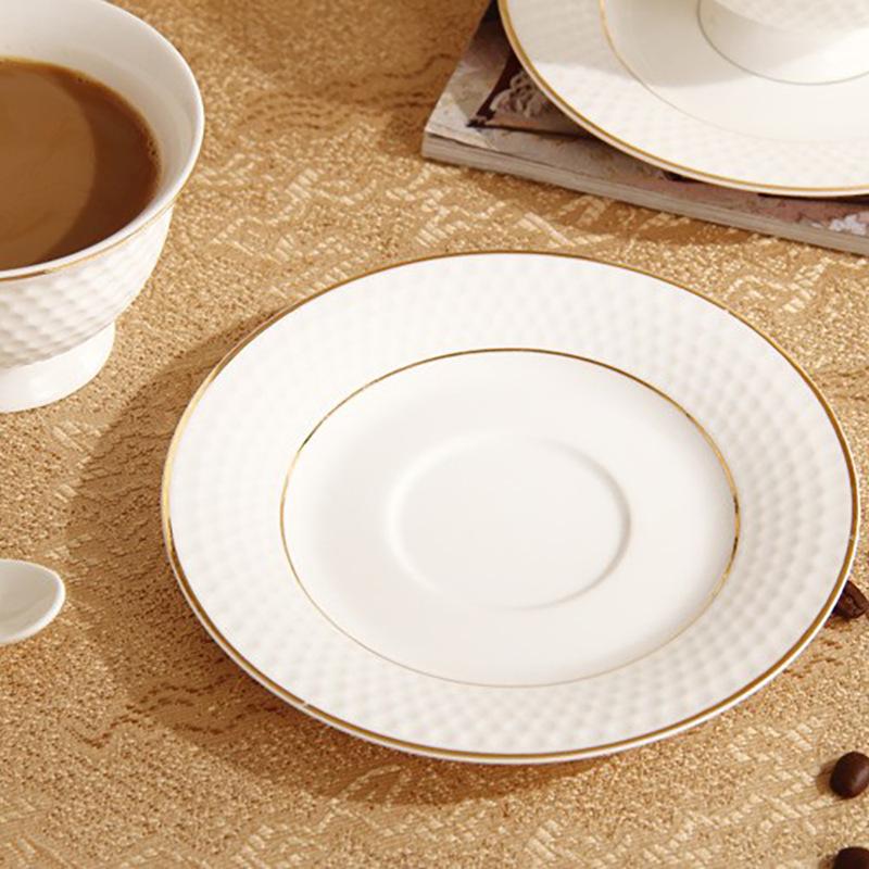 porcelain tea cups Ceramic coffee mug and plate set Simple tea set Bone china latte art cup afternoon tea tania bulhoes cup