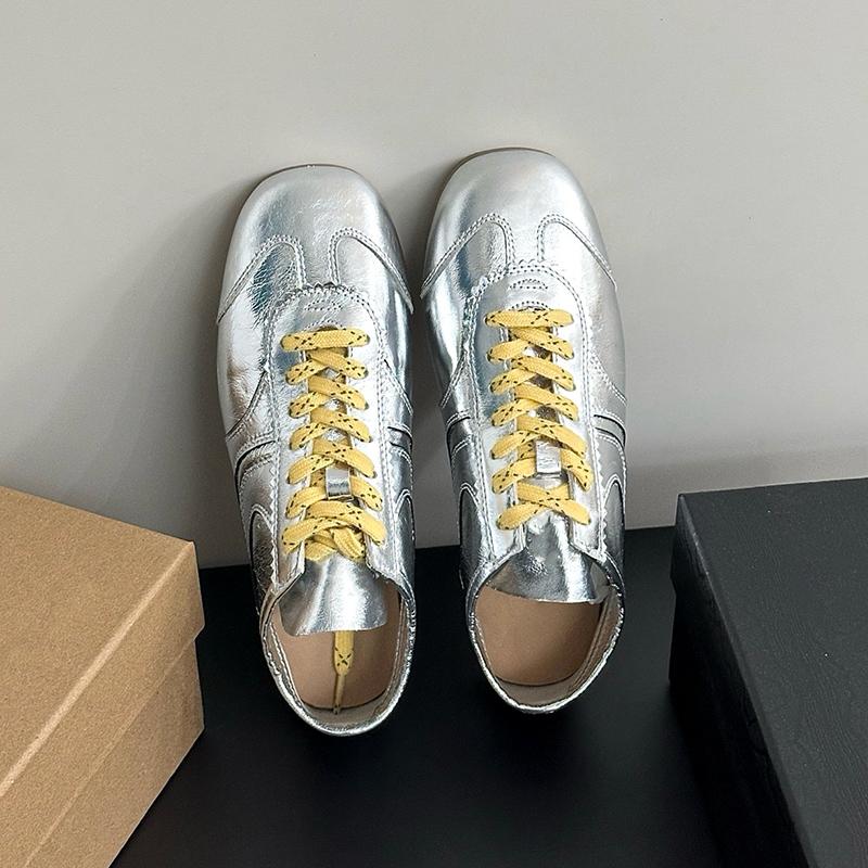 Germany genuine leather sneakers 2025 new womens shoes mens shoes comfortable casual deerskin plate shoes laceup flats designer