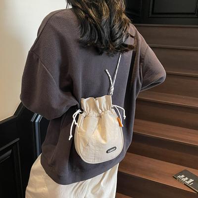 Casual Niche Shoulder Bag, Messenger Bag, Small Cloth Bag, Mobile Phone Bag, Women'S Sports Versatile Lucky Bag, Bucket Bag.