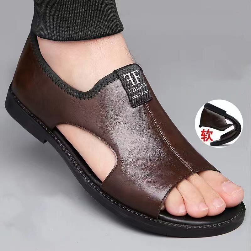 2025 New Men's Beach Shoes Hollow Breathable Non-slip Outer Wear Casual Extra Large Size Men's Leather Sandals Men 801
