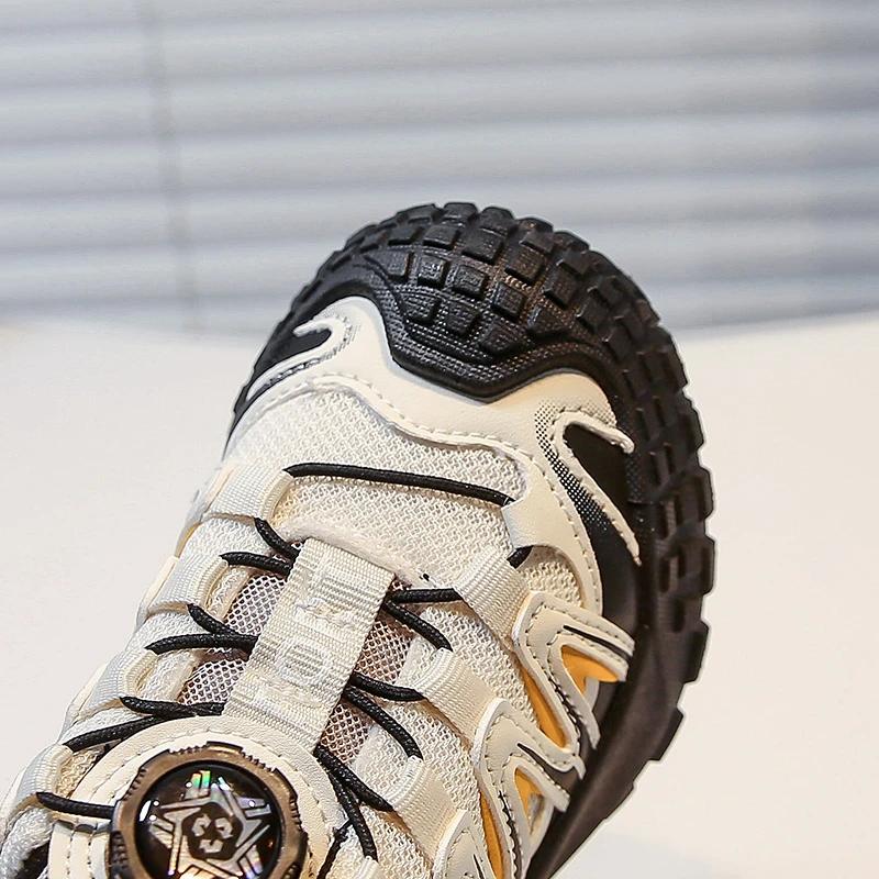 2025 NUOVE Scarpe Casual per Bambini Sneakers Traspiranti in Rete per Bambini Ragazzi Ragazze Scarpe Comode da Passeggio Scarpe alla Moda per Studenti