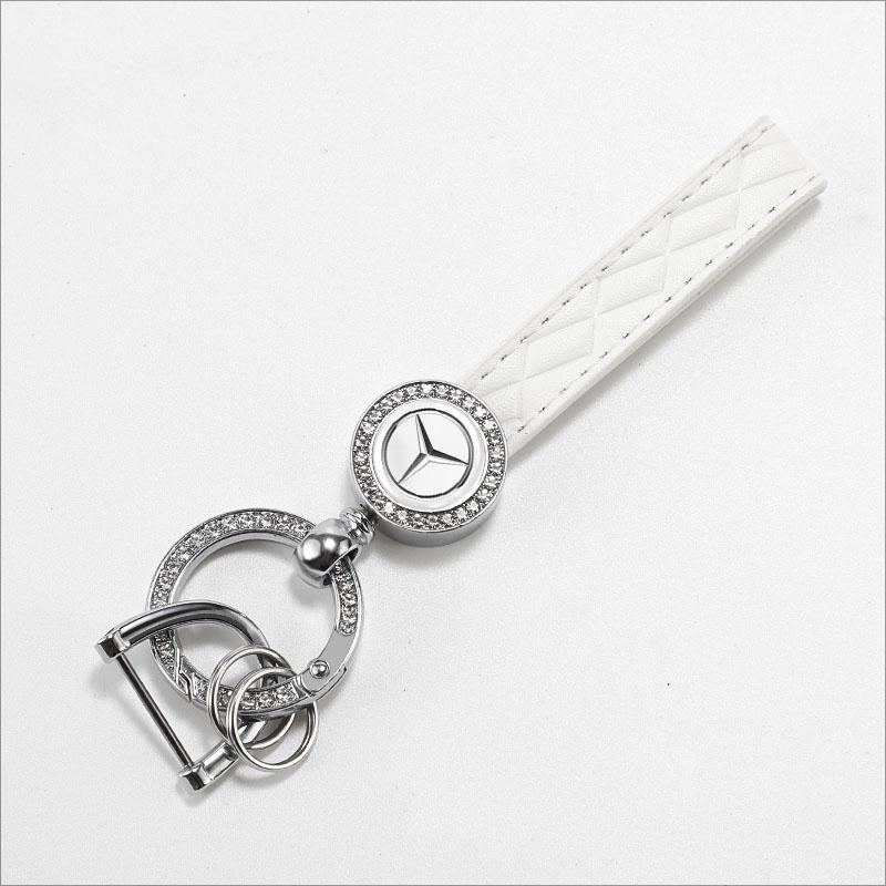 

GLC GLB Leather Diamond Car Keychain Rotation Men Key Ring For Mercedes Benz AMG W177 W176 X166 X167 C257 C218 X253 C118 C117 H білий