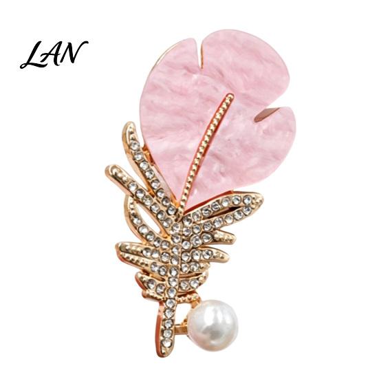 Alloy Feather Pin Faux Pearl Rhinestone Brooch, Decorative Lapel Clip Vintage Brooch for Women, Sweater Cardigan Coat Suit Jewelry Accessories