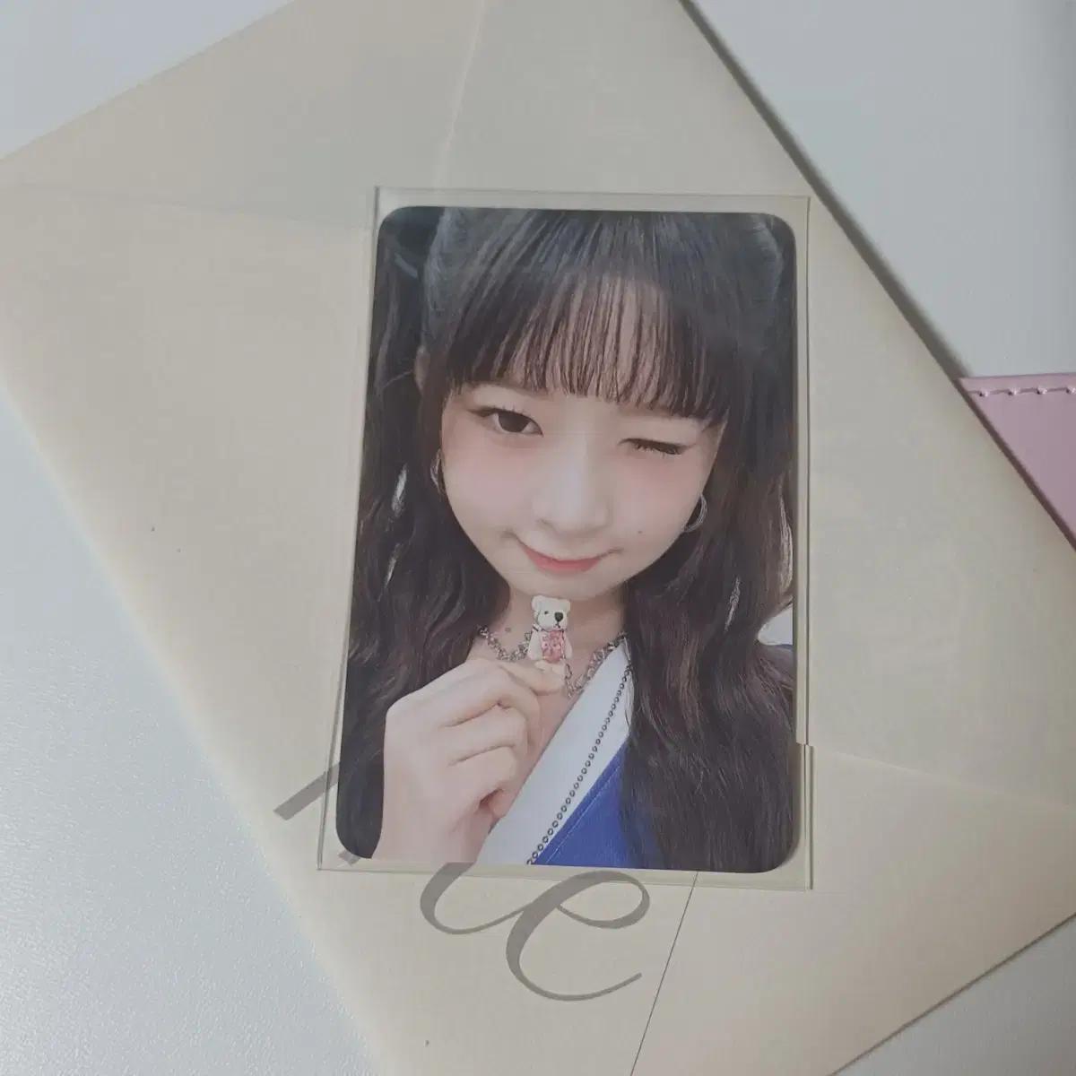 

Ive Switch Ray Palayo