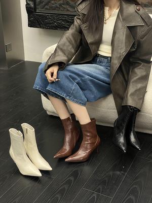 Mode Spitzschuh Damen Stiefeletten Schwarz Braun Weiß 2024 Neuheiten Schwarz Beige Braun Party Pumps Schuhe Reißverschluss hinten Winterstiefel