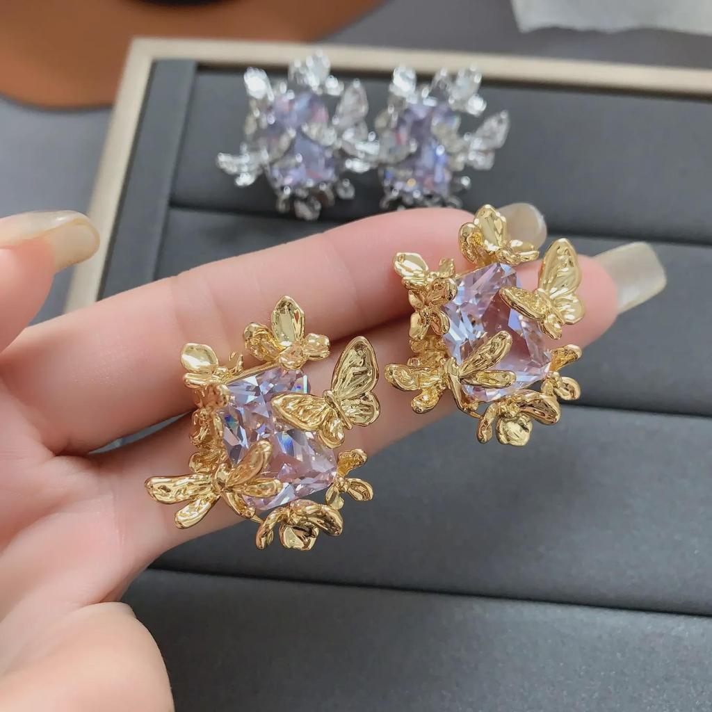 Elegant 2024 South Korea Dongdaemun Copper-Plated Gold Earrings with Zircon Inlay for Women