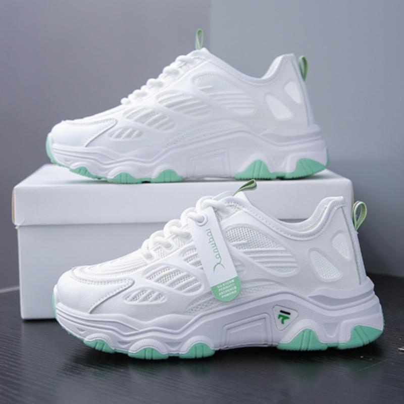 Fashion 2025 New White Running Shoes Women Summer Women Sports Shoes Mesh Breathable Sneakers Wear-resistant Outdoor Casual Shoes