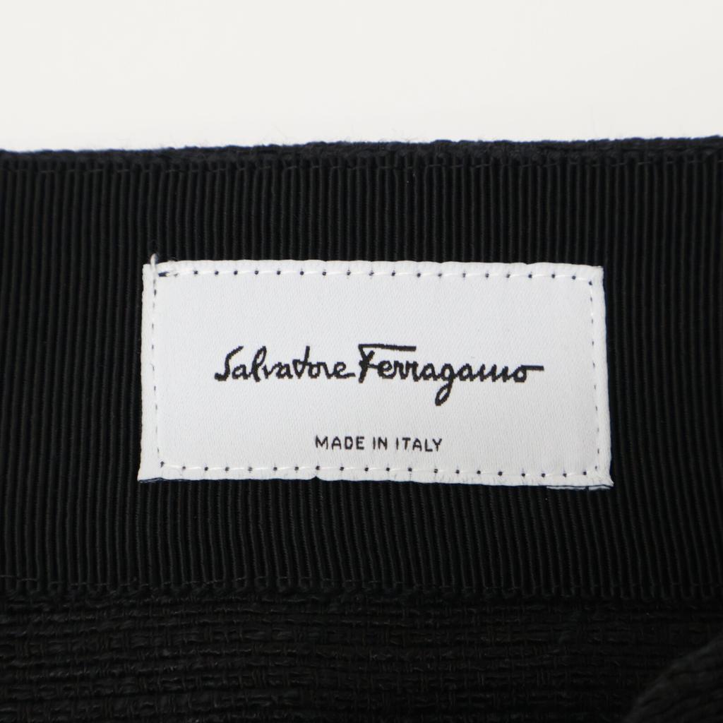 Salvatore Ferragamo Linen Blend White Line Tight Skirt 38 blackUsed