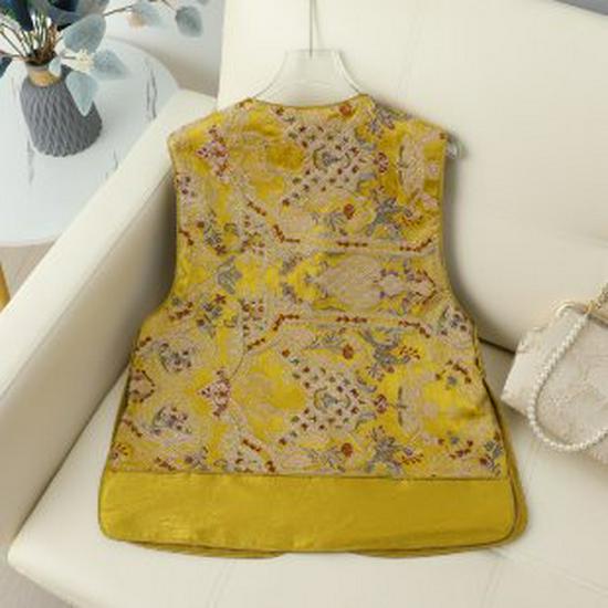 Women s Tang Suit Vest: Stylish Jacquard Jacket, Age-Reducing, Perfect Outerwear for Early Spring 2026, New Chinese National Style. Medium