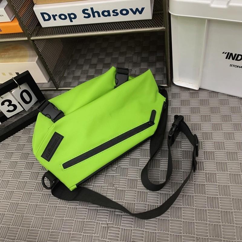 

Stylish Unisex Canvas Chest Bag High Capacity Travel Shoulder Bag Lightweight Casual Crossbody Handbag зелений