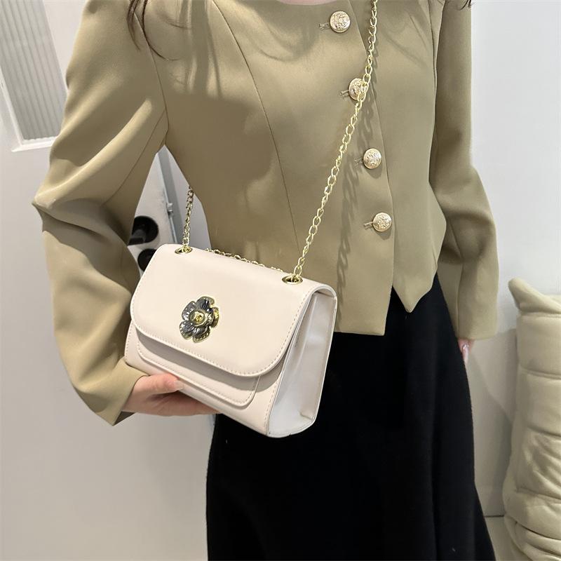 Modetrend Candy Color Bag 2024 Frühjahr Neue Kettentasche Eine Schulter Nischendesign Umhängetasche Mode Damentasche