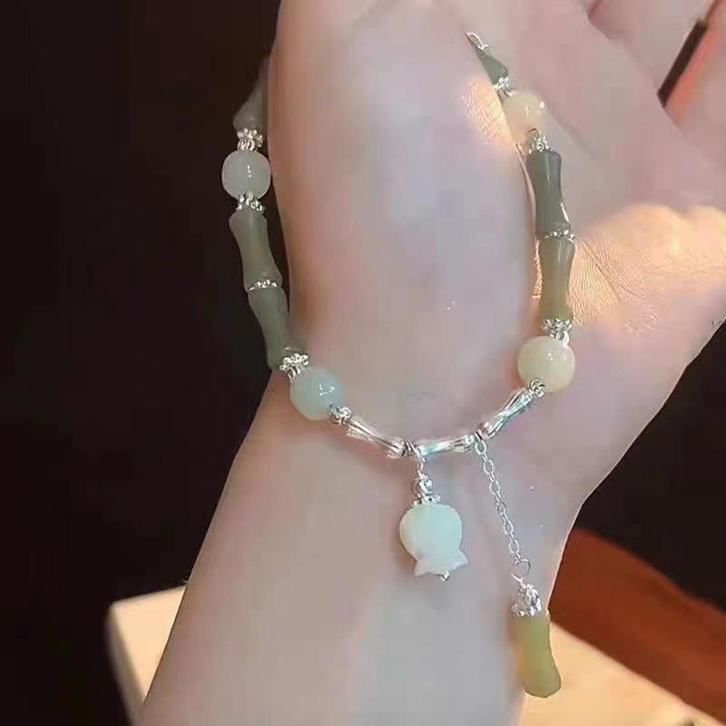 Bracciale di Bambù Articolato con Fiore di Mughetto da Donna, Raffinato Stile Cinese, Ciondolo Benedizione, Gioiello Regalo