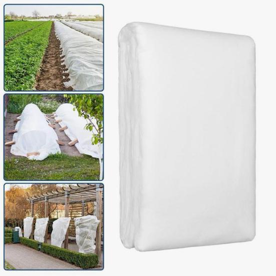 Breathable Plant Frost Cloth Cuttable Garden Freeze Protection Cover Reusable UV-Resistant Non-Woven Fabric Winter Guard for Vegetables Flowers Trees