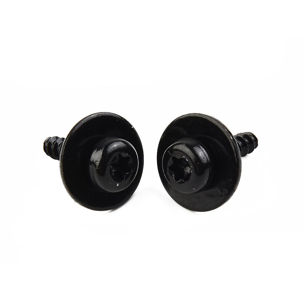 10 stk skrubolt Enkel installasjon for Ford Focus Escape