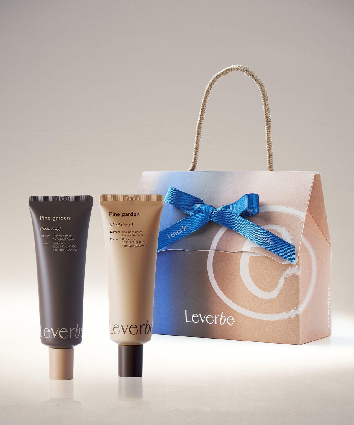Le Reuve Cream Soap Gift Set (Hand Soap 40ml + Hand Cream 40ml) Afternoon Calm + Afternoon Calm