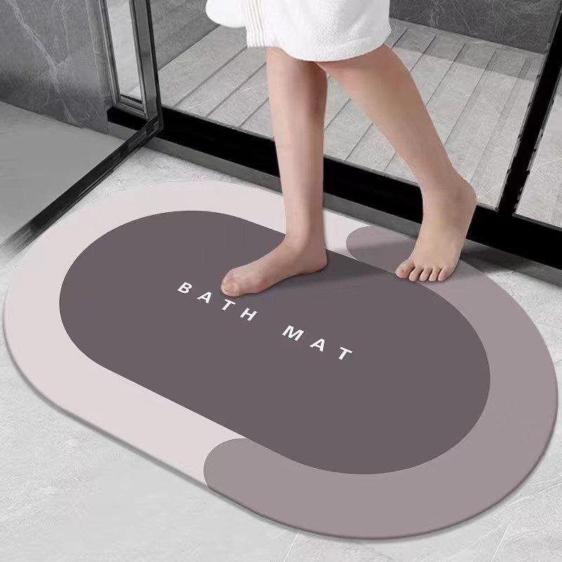 Minimalist Non-Slip Diatomaceous Earth Bath Mat - Absorbent, Dirt-Resistant, Easy-to-Clean Doormat for Bathroom and Entrance.