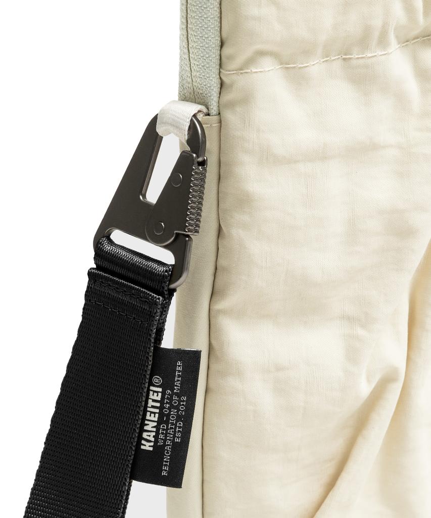 Kaneitei Napoli Laptop Pouch (Ecru) / Recycled