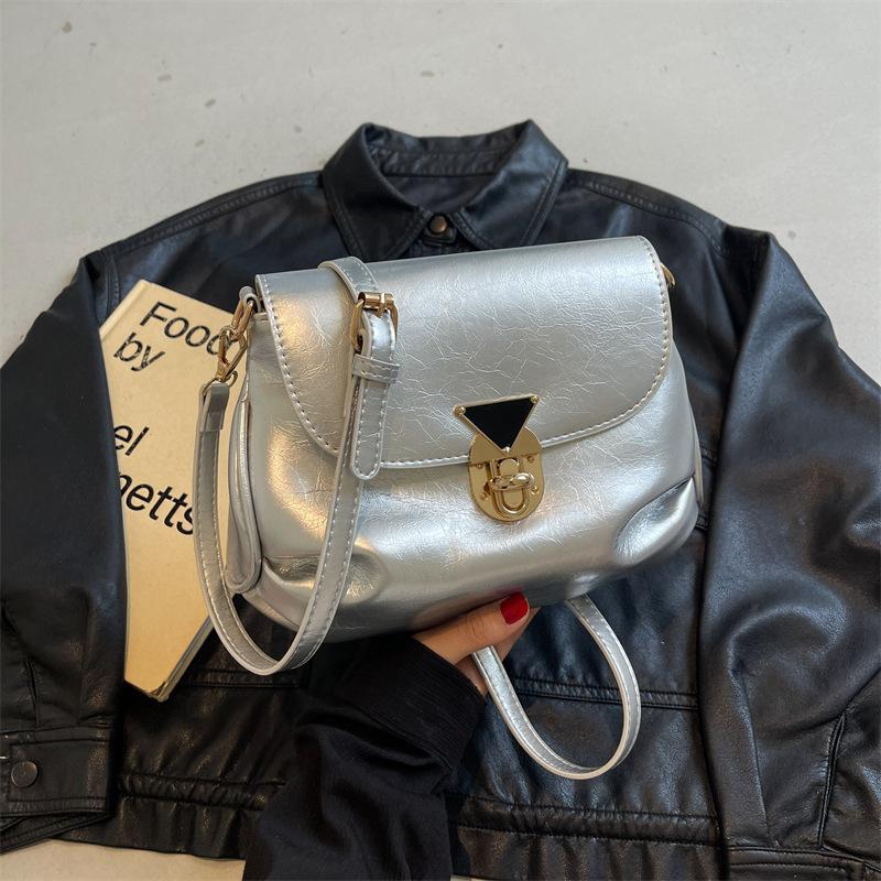 

Жіноча сумка під пахвами, літо 2024, нова мода, нішевий дизайн, сумка на плече, висококласна жіноча сумка-плісе срібний