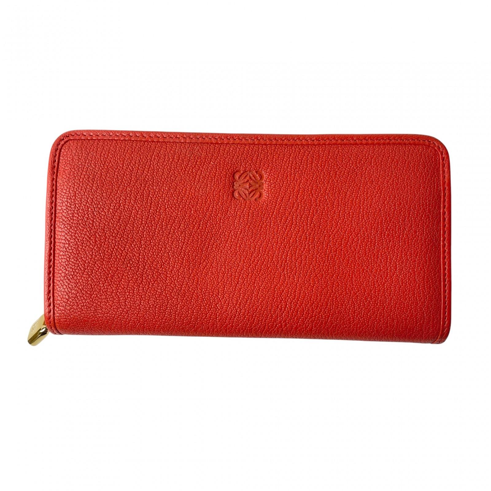 

Used LOEWEPurse Red leather Women