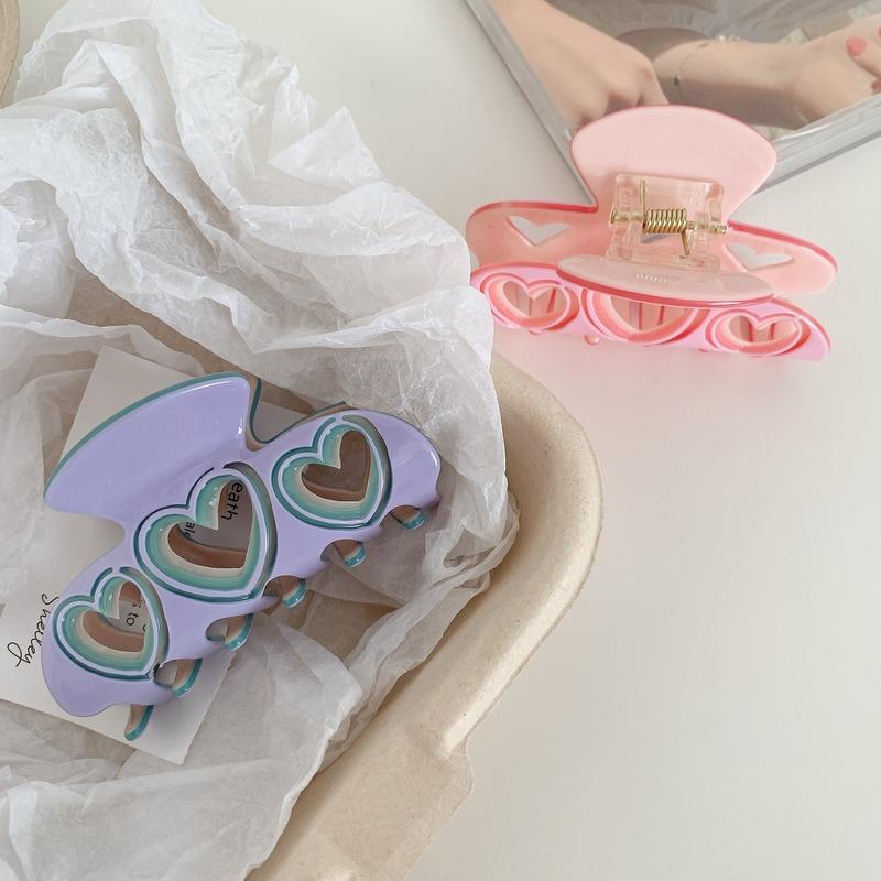 Fashion Hair Claws Women Acetate Hair Clips Hollow Out Solid Color Heart Shape Claw Clip Girls Hair Accessories Hair Clip New