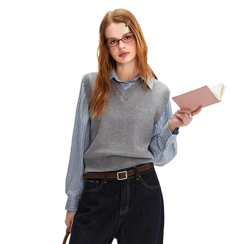 

Women s Faux Two-Piece Color Block Knit Polo Shirt One Size