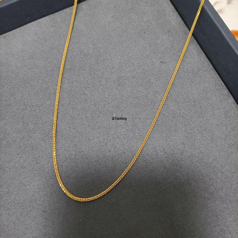 18K Gold Plated Titanium Steel Chopin Chain Pendant Necklace - Versatile, Fashionable Clavicle Chain for Couples