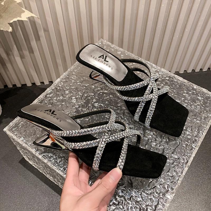 Women Sandals 2025 New Summer Rhinestone Ankle Strap Roman Shoes Ladies High Thick Square Heels Simplicity Sexy Shoes Female
