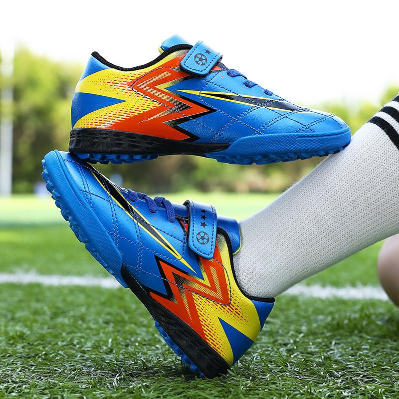 Kids Soccer Shoes Fashion Luxury Original Football Sneakers Field Training Turf Non-slip Teen Football Tournament Shoes for Boy