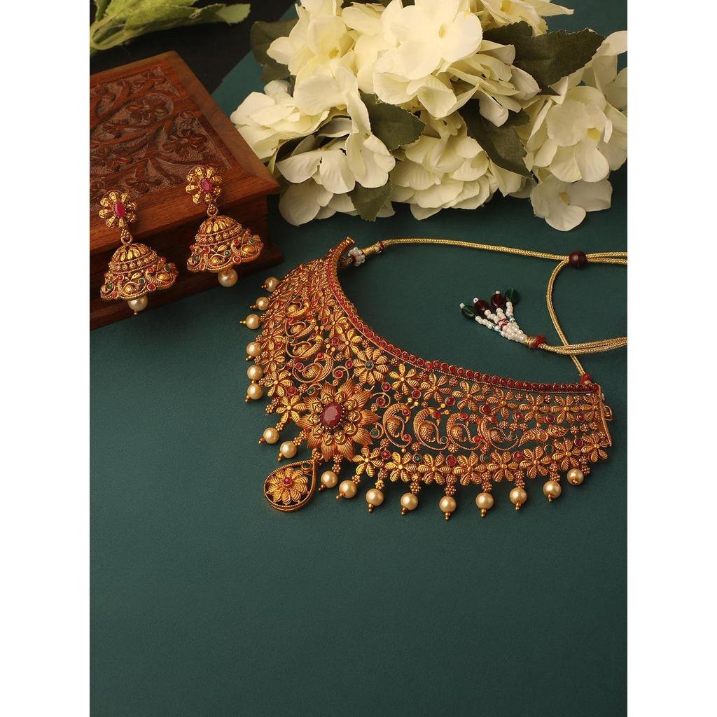 Neuestes Stilvolles Ausgefallenes Perlen-Choker Traditionelles Schmuckset für Damen | Tempel-Halsketten-Set | Festliches Hochzeits-Party-Halsketten-Set