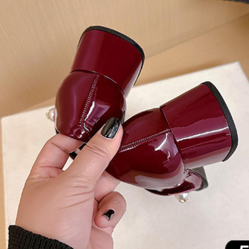 Sweet Round Head Patent Leather Mary Jane Shoes Brand Fashion Design Square Heel Tripping Strap Party Wedding Women Single Shoes