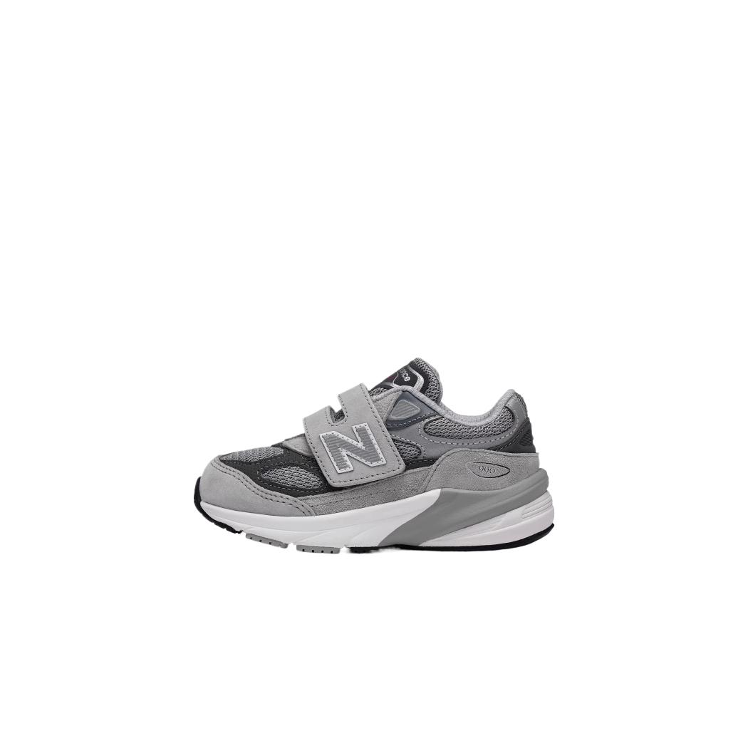 

New Balance Abrasion Resistant Low top Casual Shoes Gray Kids IV990GL6- IV990GL6 26 Wide (W)