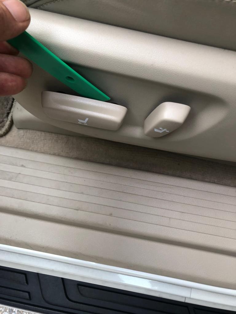 Mazda CX-60 Wireless Passenger Power Seat Switch Wireless Power Seat Switch