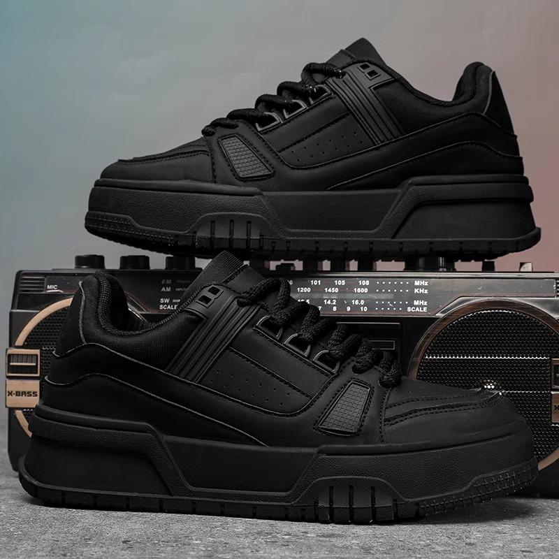 Darth Vader men's shoes 2025 new spring casual board shoes back kitchen work platform sports chef bread shoes spring