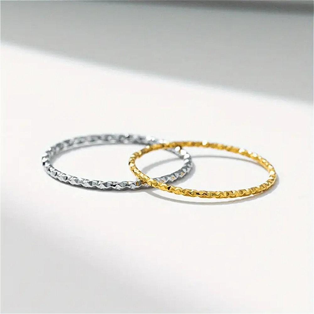 Mariasz Minimalist 0.8mm Thin Sparkle Stackable Stainless Steel Rings for Women Faceted Non-tarnish Jewelry Accessories Gifts