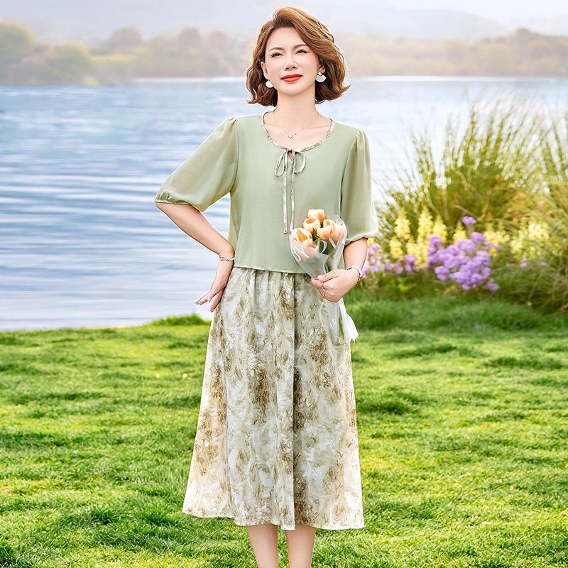 Elegant Summer Chiffon Dress for Middle-Aged Women - New Chinese Style Fashion