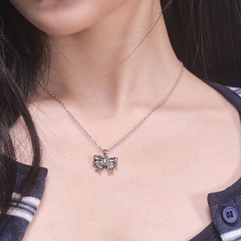 

ZEROPLANET Ribbon Necklace [SILVER] FREE