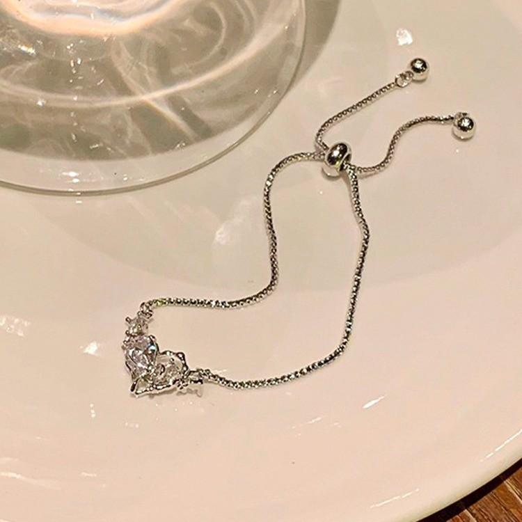 Korean Style Zircon Heart Shape Hand Chain With Adjustable Length For Women