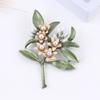 Pearl Brooch Ins Tide Personalized Pin for Women's Autumn Winter Luxury Jumper Suit Accessory Corsage Exquisite Long-Lasting Color Gift Jewelry
