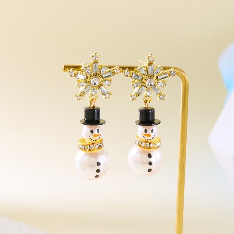 New Creative Exquisite Christmas Rhinestone Snowflake Pearl Hat Snowman Stud Earrings For Women Girl Christmas Festive Jewelry