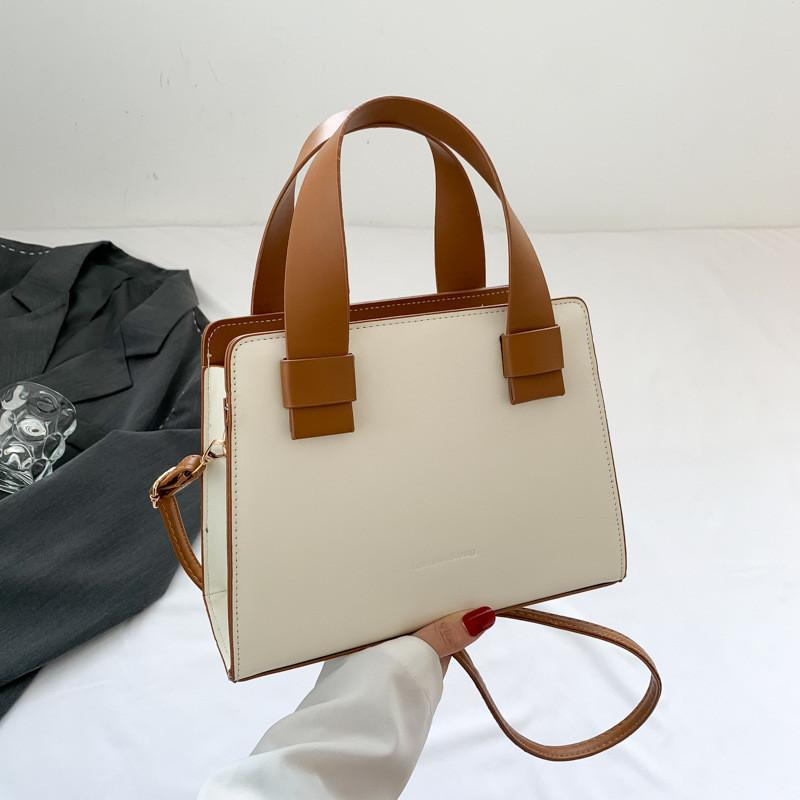 Trendy Women's Shoulder Bag With Inner Phone Pocket And Zipper Closure